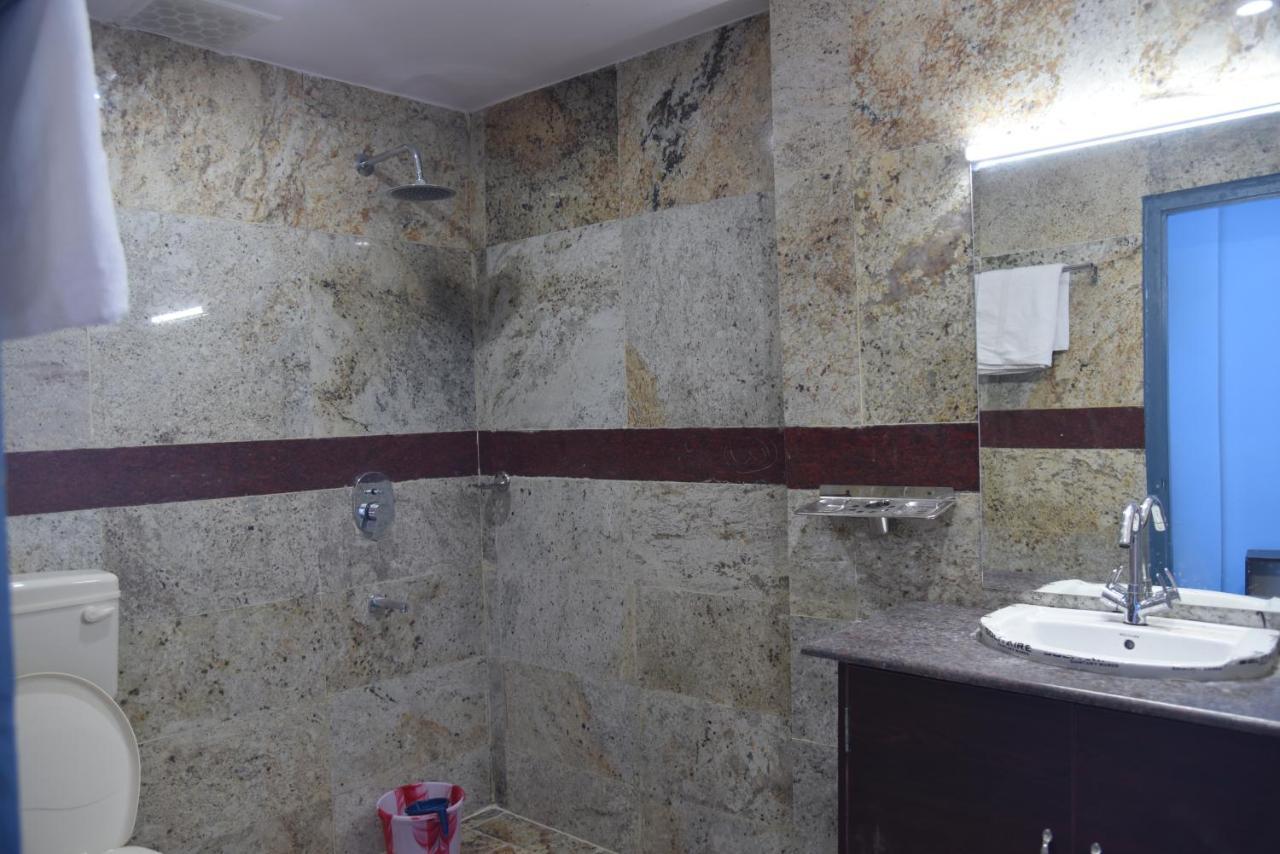 Thangam Residency Karaikkudi Esterno foto